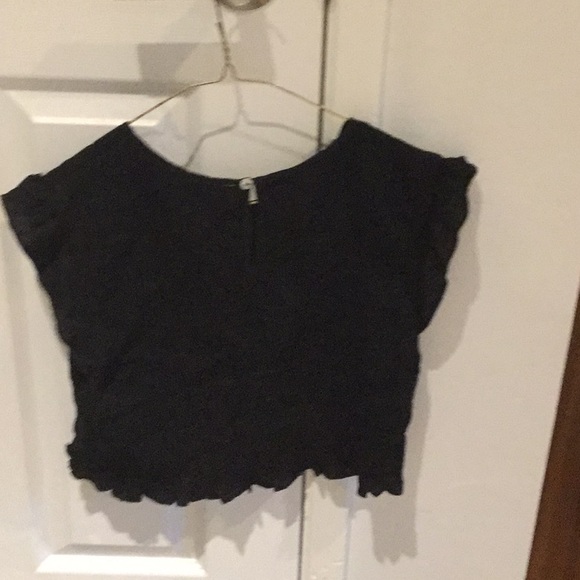 Top - Picture 2 of 3